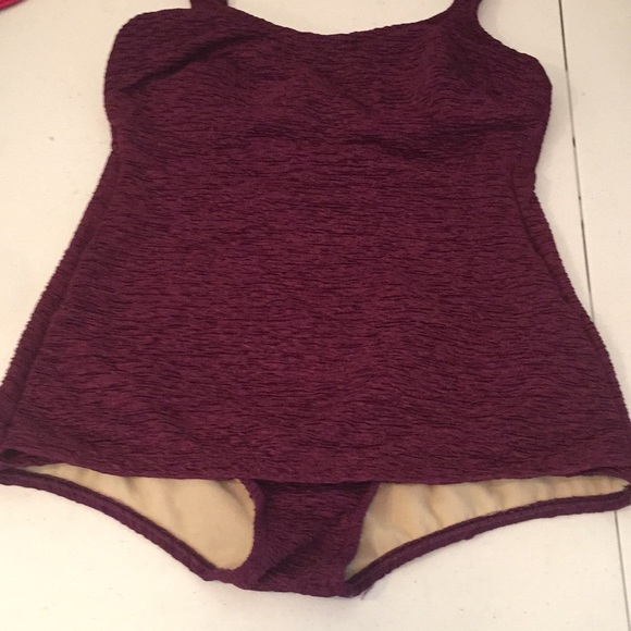 One piece swimsuit - Picture 5 of 7